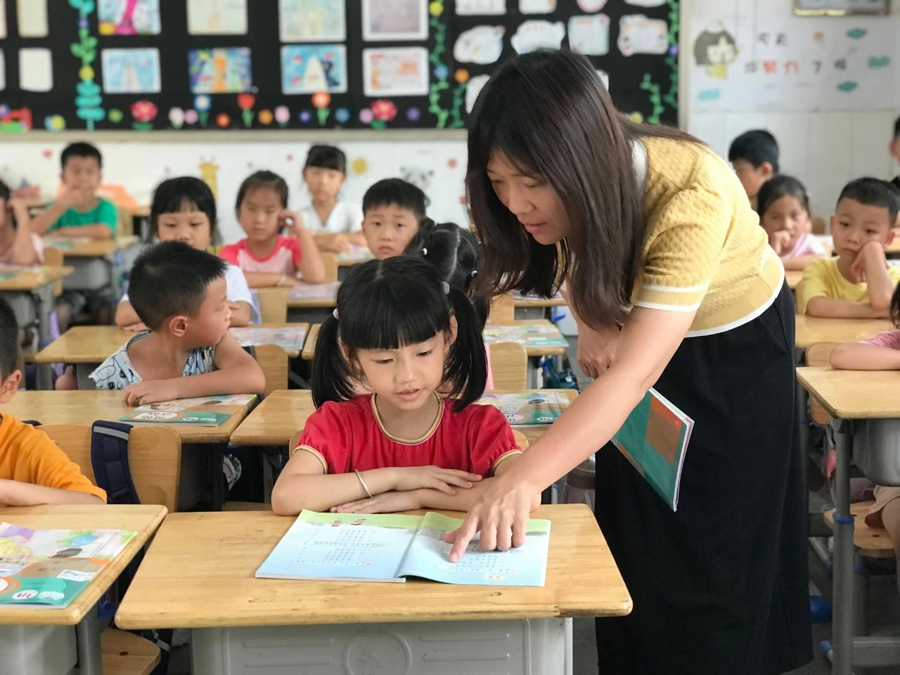 躬耕教坛 强国有我——中山市恒美学校教师节系列主题活动
